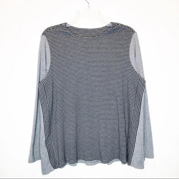 🎉HP🎉J. JILL Perfect Puma Top - Picture 6 of 8